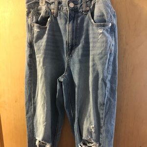 American Eagle Mom Jeans